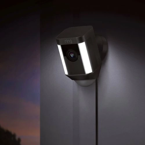 Best Buy SPOTLIGHT CAM WIRED (PLUG-IN)- BLACK - BLACK - Image 3