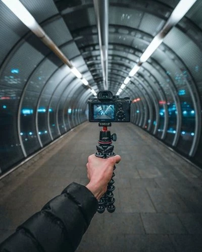 Best Buy GORILLAPOD 3K SMART VLOGGING TRIPOD - BLACK/RED/CHARCOAL - Image 14