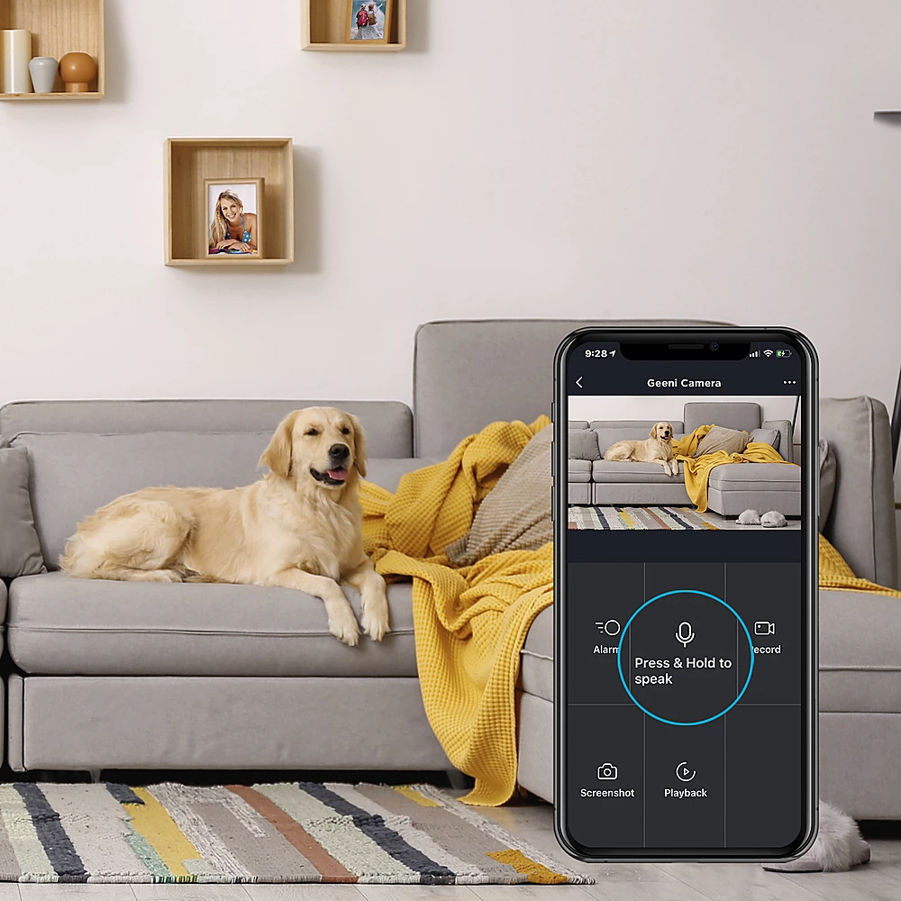 Best Buy AWARE INDOOR WI-FI WIRELESS NETWORK SURVEILLANCE CAMERA (2-PACK) - BLACK/WHITE - Image 3