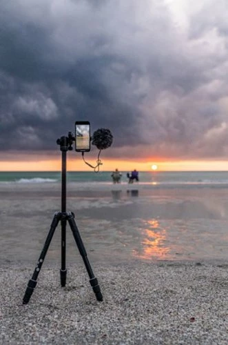 Best Buy RANGEPOD TRIPOD FOR CAMERA AND VLOGGING - RED - Image 29