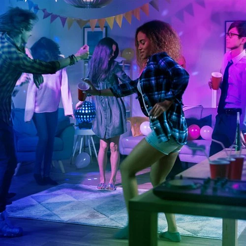 Best Buy PRISMA PLUS 800 WI-FI SMART BULB (4-PACK) - WHITE - Image 10