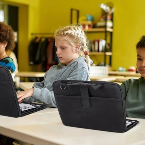 Best Buy WORK-IN CASE W/POCKET-FOR 11-12 INCH CHROMEBOOK/MACBOOK/LAPTOP - Image 4