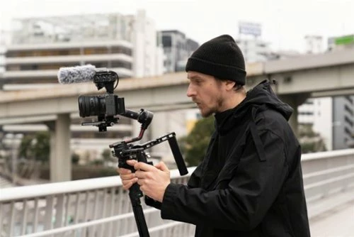 Best Buy ALPHA FE PZ 16-35MM F4 G FULL-FRAME CONSTANT-APERTURE WIDE-ANGLE POWER ZOOM G LENS - BLACK - Image 10