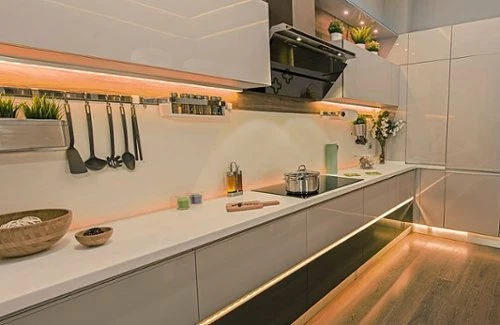 Best Buy 6FT FULL COLOR LED LIGHT STRIP - Image 3