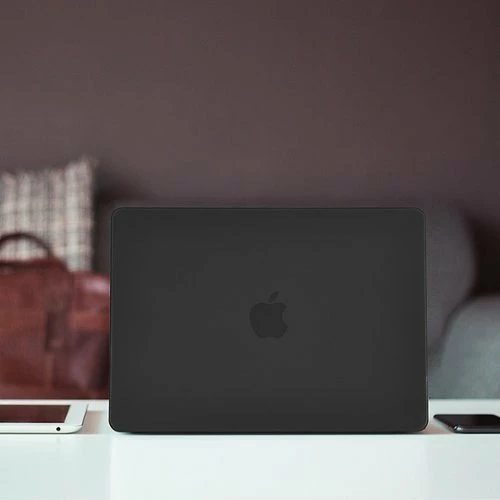 Best Buy MACBOOK CASE FOR 2022 MACBOOK AIR 13.6 WITH APPLE M2 CHIP-BLACK (MODEL A2681) - Image 5