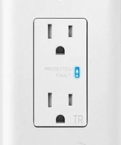 Best Buy 2-OUTLET IN-WALL SURGE PROTECTOR - WHITE